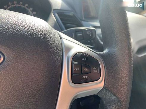 Ford Fiesta 2019 - фото 20