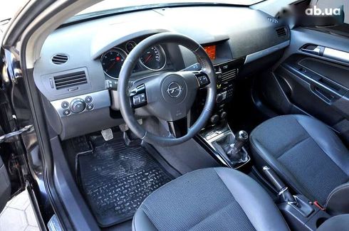 Opel Astra 2007 - фото 16