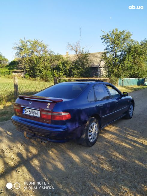 Honda Accord 1993 синий - фото 4