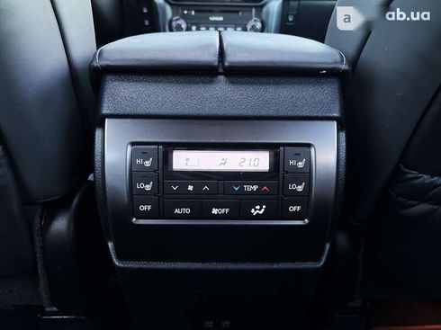 Lexus GX 2021 - фото 24