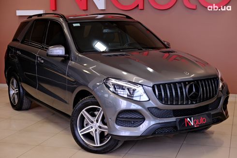 Mercedes-Benz GLE-Класс 2018 серый - фото 4