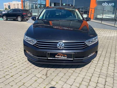 Volkswagen Passat 2016 - фото 2