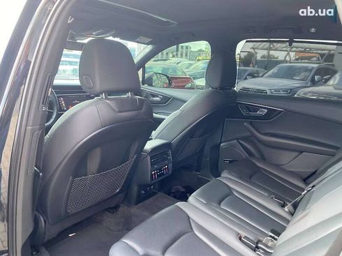 Audi Q7 2020 - фото 27