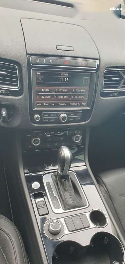 Volkswagen Touareg 2016 - фото 24
