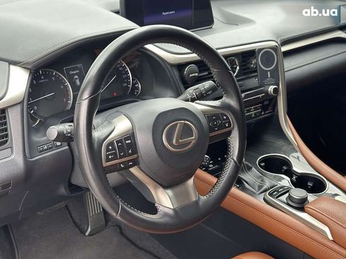 Lexus RX 2018 - фото 21