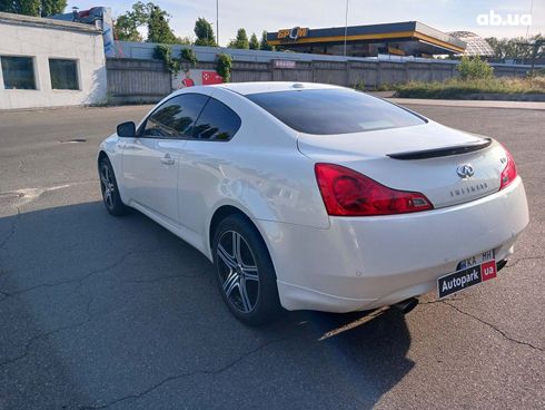 Infiniti g 37 2010 белый - фото 7