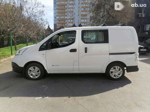 Nissan e-NV200 2019 - фото 14