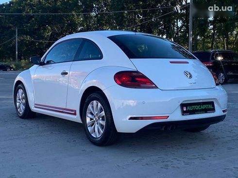 Volkswagen Beetle 2017 - фото 17