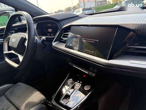 Audi Q4 e-tron 2023 - фото 24