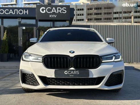 BMW 5 серия 2020 - фото 2