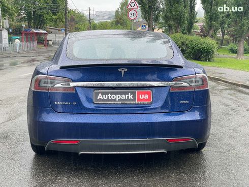 Tesla Model S 2015 синий - фото 8