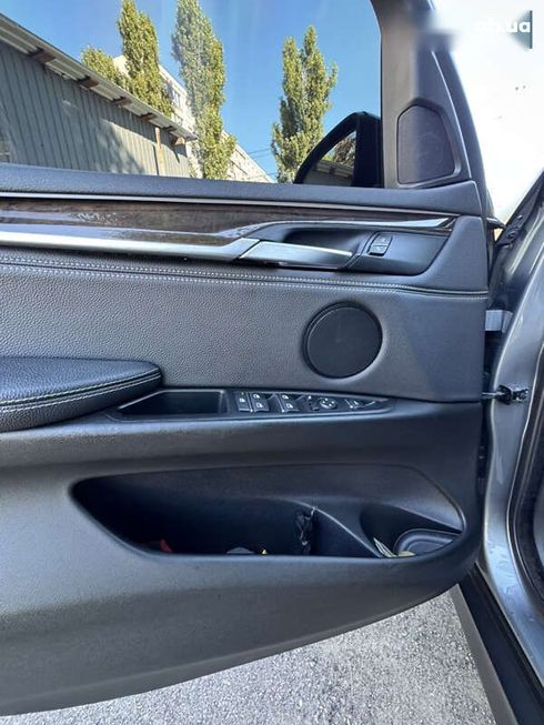 BMW X5 2016 - фото 27