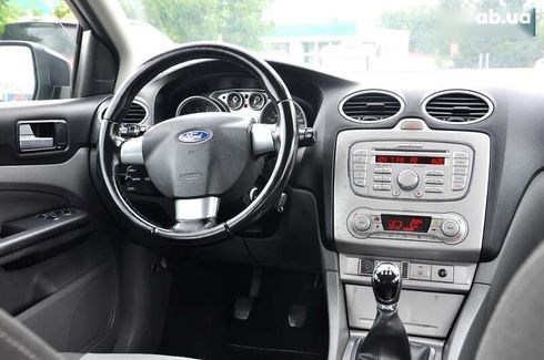 Ford Focus 2009 - фото 26