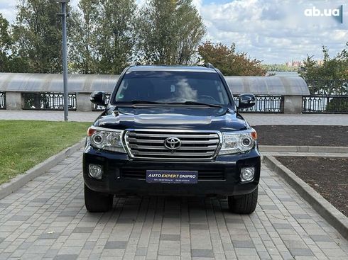 Toyota Land Cruiser 2014 - фото 4