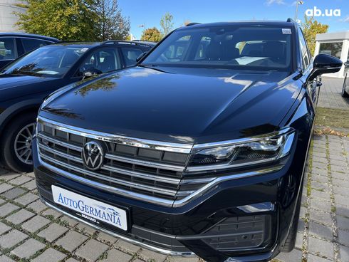 Volkswagen Touareg 2023 - фото 8