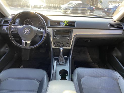 Volkswagen Passat 2014 серый - фото 7