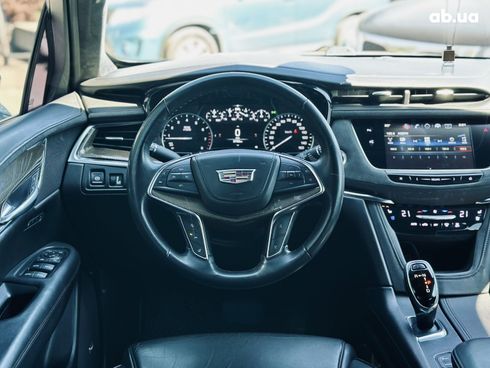 Cadillac XT5 2017 белый - фото 15