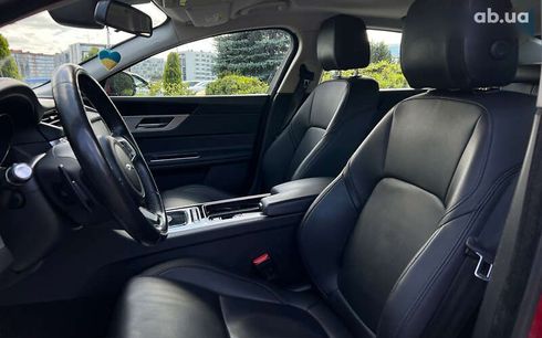 Jaguar XF 2017 - фото 15