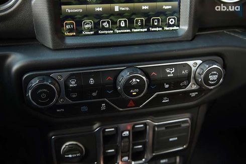 Jeep Wrangler 2023 - фото 17