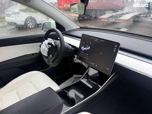 Tesla Model Y 2020 - фото 13