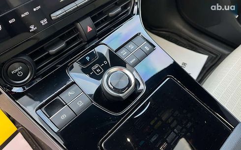 Toyota bZ 2022 - фото 15