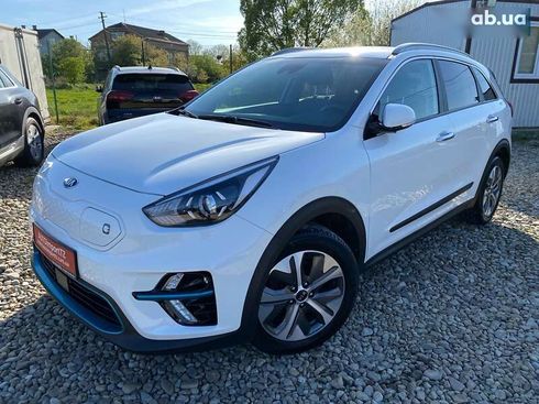 Kia Niro 2021 - фото 12