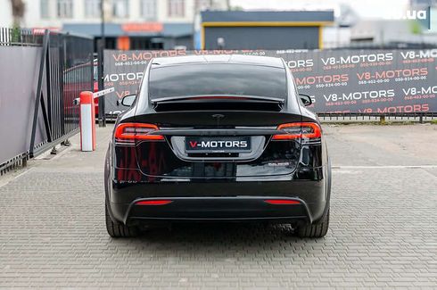 Tesla Model X 2019 - фото 10