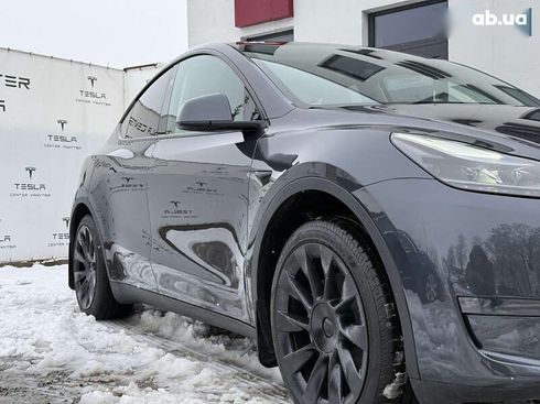 Tesla Model Y 2024 - фото 8