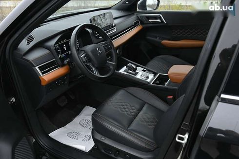 Mitsubishi Outlander 2023 - фото 26