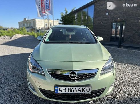 Opel Astra 2011 - фото 5