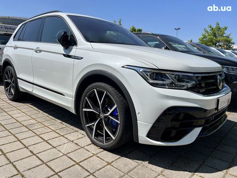 Volkswagen Tiguan 2023 - фото 22