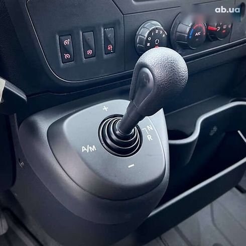 Renault Master 2019 - фото 30