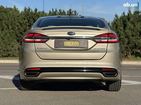 Ford Fusion 2016 - фото 18