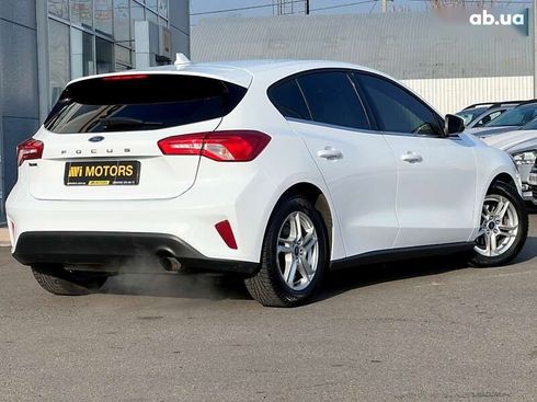 Ford Focus 2020 - фото 4