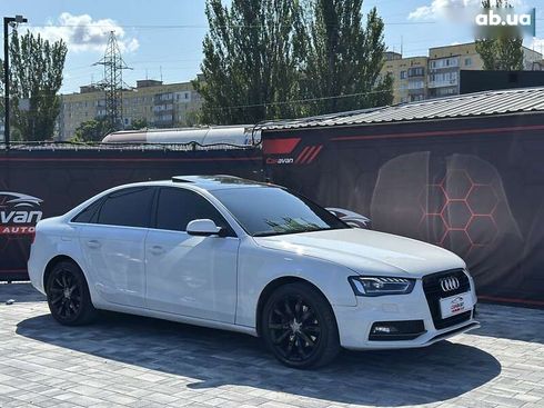 Audi A4 2012 - фото 8
