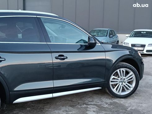 Audi Q5 2018 серый - фото 19