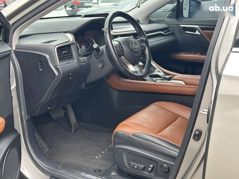 Lexus RX 2018 - фото 16