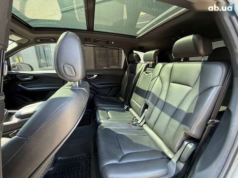 Audi Q7 2017 - фото 9