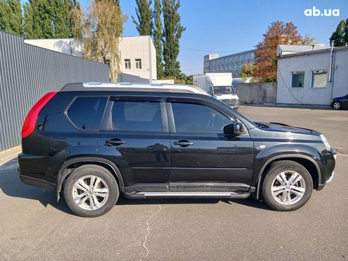 Nissan X-Trail 2013 черный - фото 4