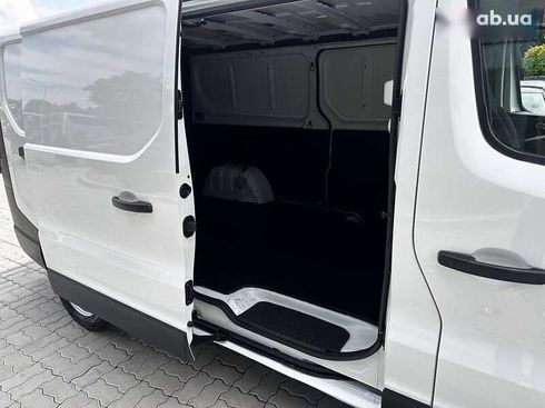 Renault Trafic 2019 - фото 27