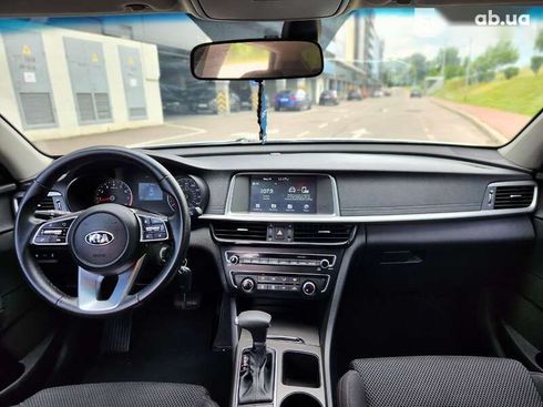 Kia Optima 2019 - фото 12