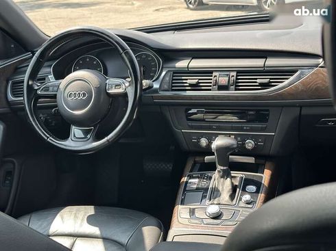 Audi A6 2012 - фото 30