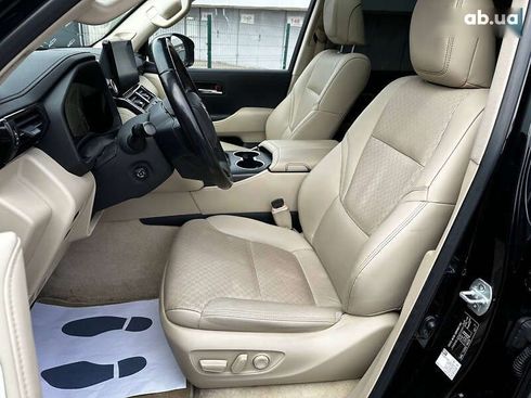 Toyota Land Cruiser 2021 - фото 11