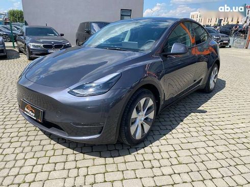 Tesla Model Y 2023 - фото 3