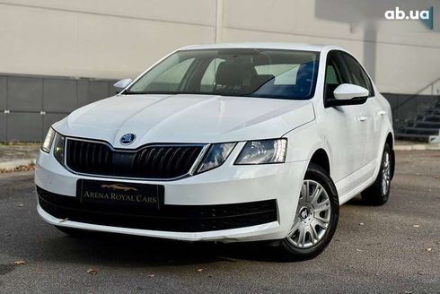 Skoda Octavia 2019 - фото 5