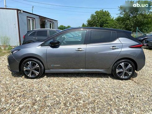 Nissan Leaf 2020 - фото 11