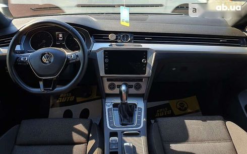 Volkswagen Passat 2019 - фото 14