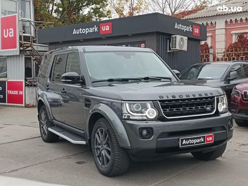 Land Rover Discovery 2016 серый - фото 15