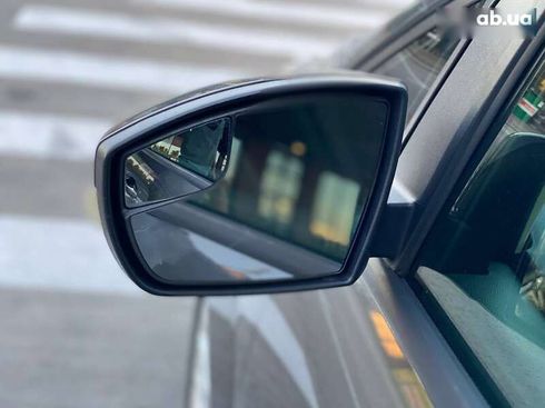 Ford C-Max 2018 - фото 15