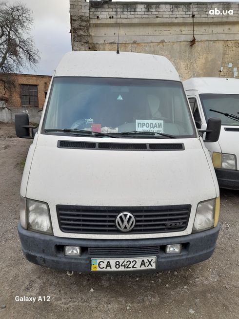 Volkswagen LT 35 2002 белый - фото 4